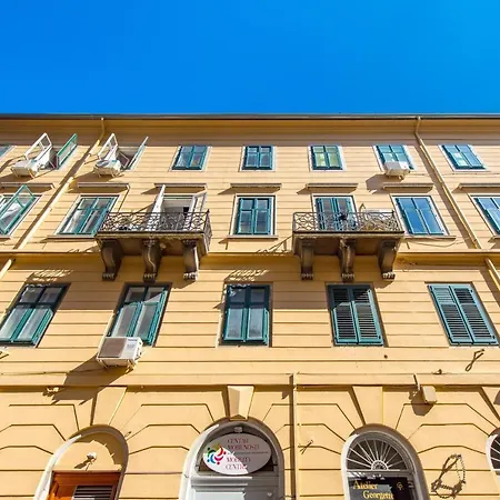 Artemis Apartman Fiume