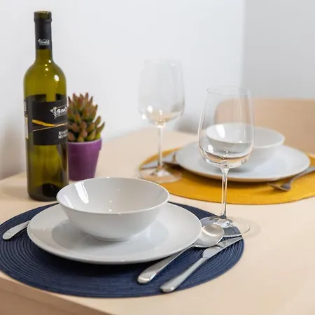 Artemis Apartament *