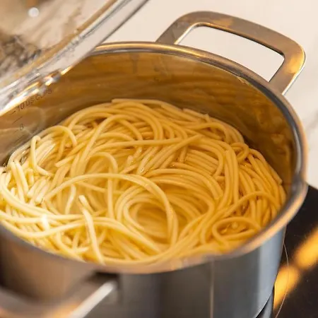 Artemis Apartament *